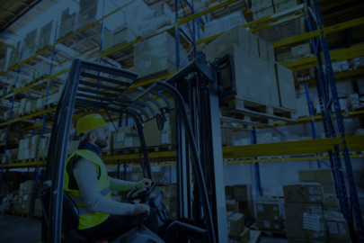 5 Factors to Consider When Choosing a Warehousing Solution